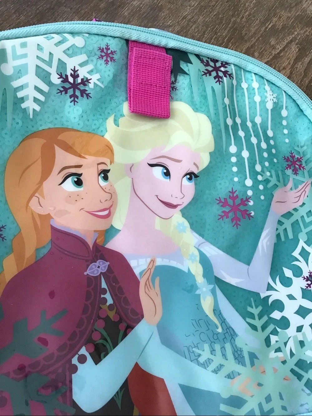 Large!! 2014 RARE Disney Store Frozen senior backpack Anna and Elsa